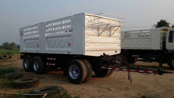 ขายลูกพ่วงสามคานแท้ของสามมิตปี51 ไม่ดั้มสภาพสวยยางเต็มทะเบียนไม่ขาด