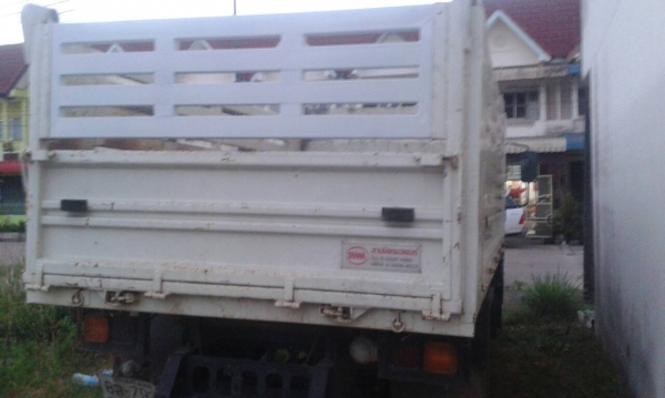 ขายรถ 6 ล้อดัมพ์  / อีซูซุ FRR 210 แรง ปี 52 สภาพดี คัสซีสวย จัดแนนท์ได้ครับ สนใจติดต่อได้ที่ 081-9420141  ,  081-5715326