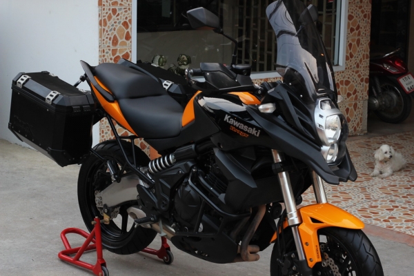 <เอิร์ท พิดโลก> ขาย Versys 650 ธันวา ปี2012  วิ่งน้อย รถกริฟ ยางใหม่ แต่งSWmotech
