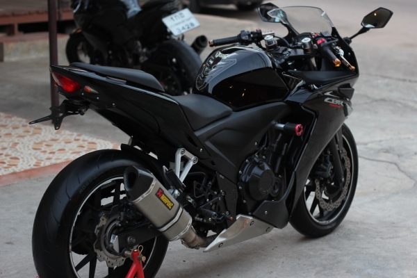<เอิร์ท พิดโลก> ขาย CBR500r ปี2013 แต่งสวยท่อสูตร เกียรโยง