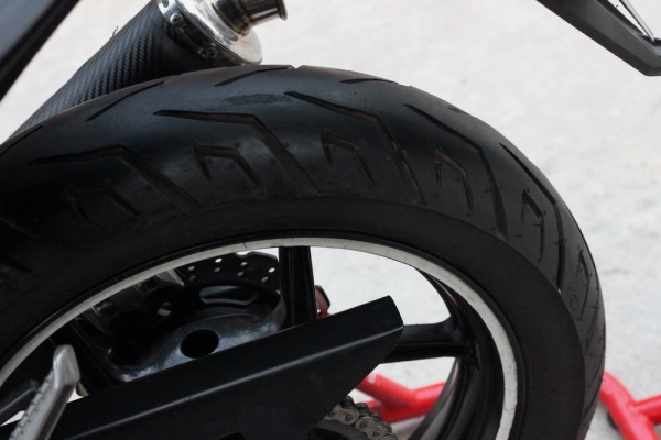 <เอิร์ท พิดโลก> ขาย Ninja250 สภาพสวยยางใหม่ พีเรียลลี่ ท่อสูตรฟูล