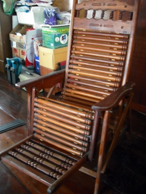 เก้าอี้ไม้ปรับเอนนอนได้