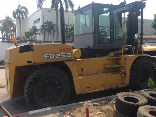 รถโฟล์คลิฟท์ TCM25ตัน