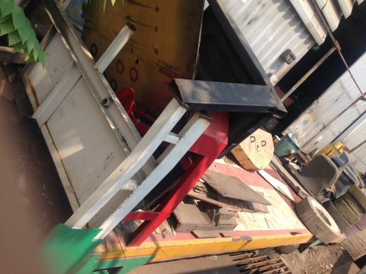 กระบะ6ล้อ