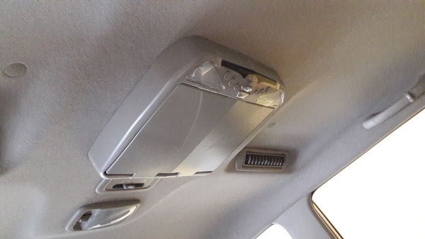 TOYOTA INNOVA ปี 2013  ตัวท๊อบ รถคุณครู ใช้น้อยมาก ห้าหมื่นกว่าโล