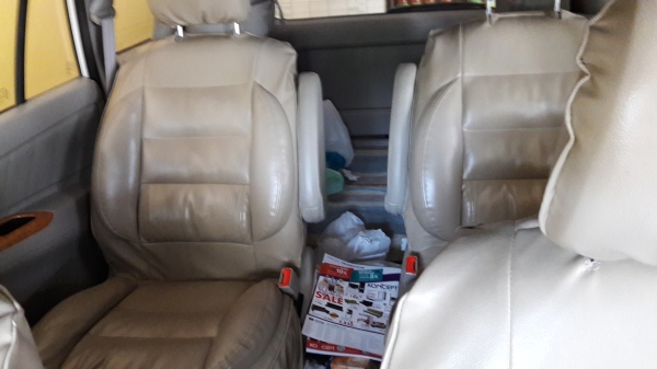 TOYOTA INNOVA ปี 2013  ตัวท๊อบ รถคุณครู ใช้น้อยมาก ห้าหมื่นกว่าโล