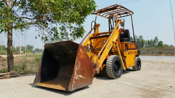 ขายด่วนรถยกTCM SG10N3 ยก-ตัก1.ตันยกสูง3เมตรรถนอกนำเข้ายังไม่เคยใช้งานในเมืองไทยเลย=รุ่นใหม่ขายถูกๆ