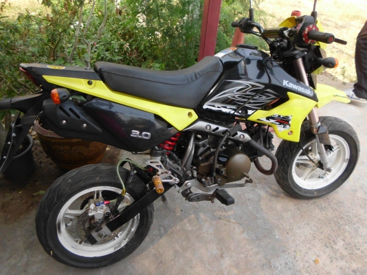 ขายมอเตอร์ไซค์คาวาซากิ เคเอสอาร์ รถปี 2552 ไมล์4,738.4กม. สนใจโทร 0935761158,0844966119 0808255385