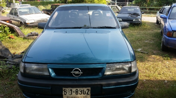 Opel เครื่อง ภายในสวย สีสวย ขับกลับ ทะเบียน ถึงปี 60 35,000 Opel เครื่อง ภายในสวย สีสวย ขับกลับ ทะเบียน ถึงปี 60 35,000