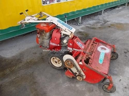 รถตัดหญ้าแบบเดินตาม OREC  BC70 รหัสสินค้า : 80803140  Line ID: nihonmono  www.nihonmono.com