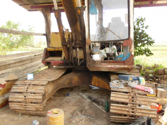 แบคโฮ โคมัทสึ 100-3 สนใจโทร 0935761158, 0808255385 0844966119