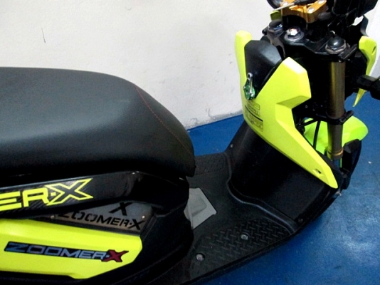 zoomer สีเหลืองตัวใหม่ ไมล์แดง สีสวยโดดเด่นเห็นไกล รถเดือน ตุลาคม ปี 57 ไมล์ 5 พันโล แถม 4รายการ 35900