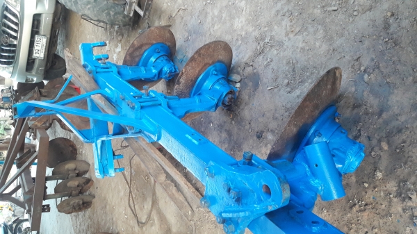 ผานบุกเบิก