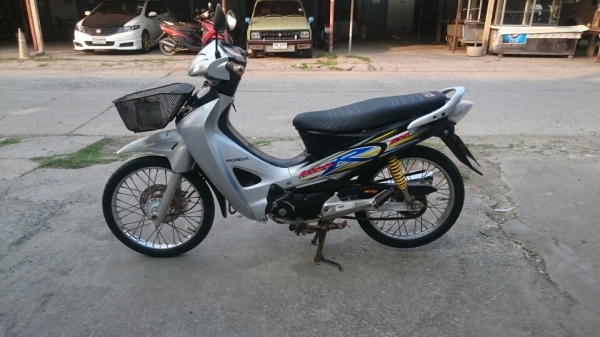 wave 125R ปี49 พร้อมใช้งาน