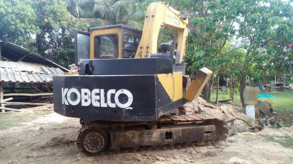 แบคโฮ KOBELCO K903A (PC60) สภาพดี บอดี้เดิมๆ เอกสารอินวอย **ขาย KOBELCO K903A แบคโฮขนาดเทียบเท่าPC60 สภาพดี ราคาเบา เอกสารอินวอย HYD.EXCAVATOR KOBELCO K903A (ซีเรียล)S/N.K-3xxx (PC60) เครื่องเดิม ISUZU 4BB1 ฝาขาว 4สูบ ปั้มเดิม เครื่อ
