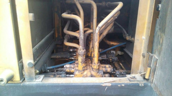 แบคโฮ KOBELCO K903A (PC60) สภาพดี บอดี้เดิมๆ เอกสารอินวอย **ขาย KOBELCO K903A แบคโฮขนาดเทียบเท่าPC60 สภาพดี ราคาเบา เอกสารอินวอย HYD.EXCAVATOR KOBELCO K903A (ซีเรียล)S/N.K-3xxx (PC60) เครื่องเดิม ISUZU 4BB1 ฝาขาว 4สูบ ปั้มเดิม เครื่อ