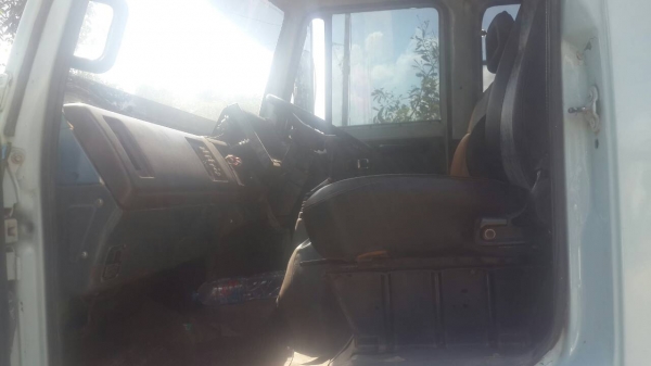 รถอีซูซุ 6 ล้อดั้ม  160 แรงม้า  ปี 33.   สนใจติดต่อ  081 - 6079515