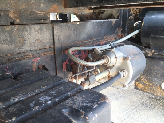 รถอีซูซุ 6 ล้อดั้ม  160 แรงม้า  ปี 33.   สนใจติดต่อ  081 - 6079515