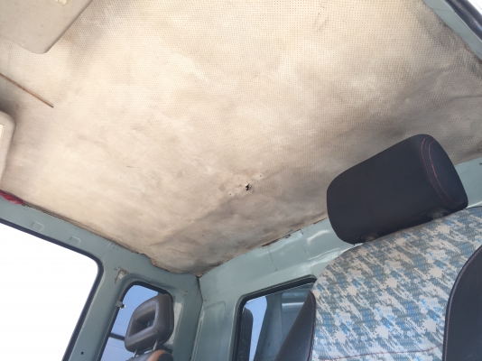 รถอีซูซุ 6 ล้อดั้ม  160 แรงม้า  ปี 33.   สนใจติดต่อ  081 - 6079515