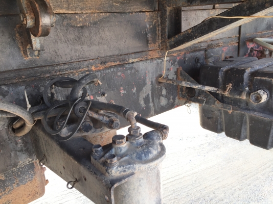 รถอีซูซุ 6 ล้อดั้ม  160 แรงม้า  ปี 33.   สนใจติดต่อ  081 - 6079515