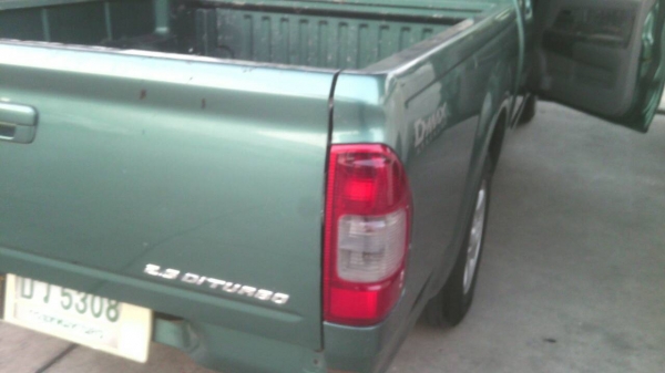 ISUZU   D MAX  2.5  SLX ปี2003 พาวเวอร์ ไฟฟ้า  เครื่องดี ช่วงล่างดี  สีสวย เดิมบางทั้งลำ  เเอร์เย็น  ยางดี  ภายในไม่โทรม   ( รถจัดไฟเเนนซ์ได้250000 คับ   เเต่ถ้าจัดไฟเเนนซ์  เพิ่ม 10000 บาทคับ )      0876835269