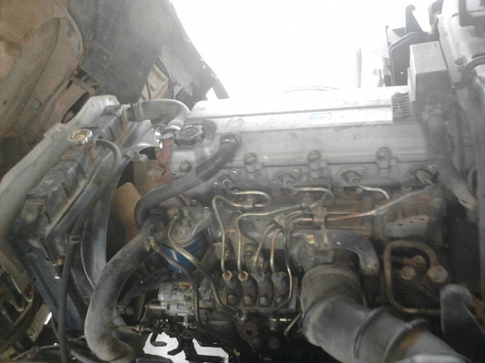 รถฮีโน่ 6 ล้อ FC4J  145 แรงม้า. ปี 44.    สนใจติดต่อ  081 - 6079515