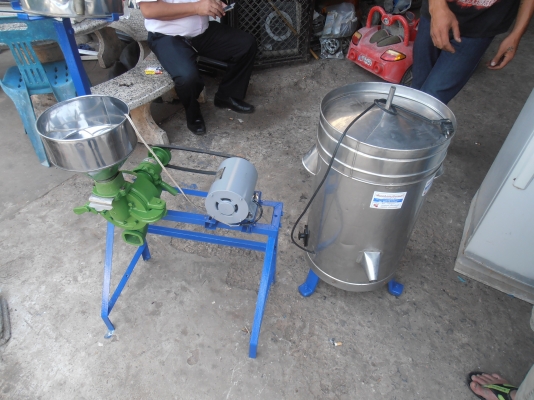 เครื่องทำน้ำถั่วเหลือง