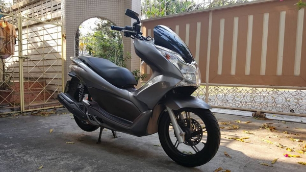 ขออนุญาติขาย HONDA PCX 125i IDLING STOP รุ่น TOP ล้อแม็กแท้ ฟรีค่าโอน ขออนุญาติขาย HONDA PCX 125i IDLING STOP รุ่น TOP ล้อแม็กแท้ ฟรีค่าโอน