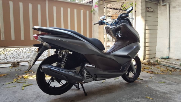 ขออนุญาติขาย HONDA PCX 125i IDLING STOP รุ่น TOP ล้อแม็กแท้ ฟรีค่าโอน ขออนุญาติขาย HONDA PCX 125i IDLING STOP รุ่น TOP ล้อแม็กแท้ ฟรีค่าโอน