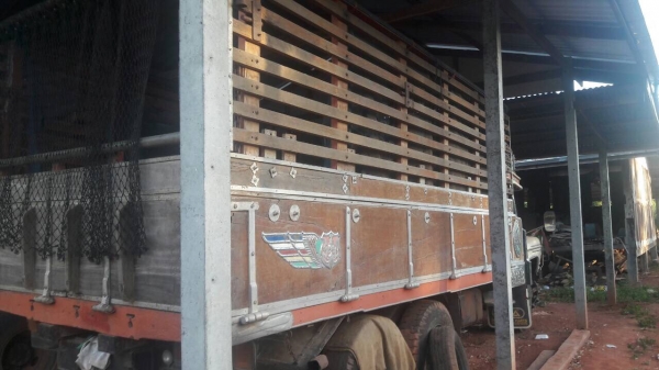 สิบล้อน้ายาว6BD1 สิบล้อน้ายาว6BD1