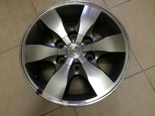 ล้อ toyota 16 พร้อมน็อตครบชุด