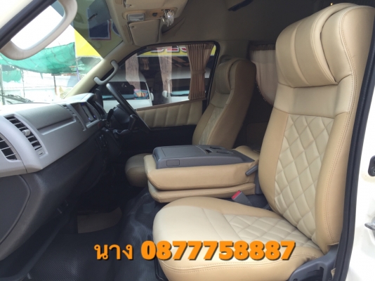 ขายรถตู้CNG2.7ปี10เกียMT สีขาว แต่งวีไอพีเบาะสามแถวคร้า