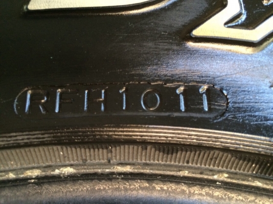 ยาง hankook at 265/70/16 ปี 11 ยาง hankook at 265/70/16 ปี 11