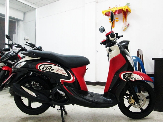 (โอนฟรี) ขาย New Fino Fi ตัว TOP ล้อแม็ค ปี 2015 ไมล์แท้ 2403 กม รถผู้หญิงใช้ เครื่องหัวฉีดประหยัดน้ำมัน  สภาพสวยเดิมๆ มีกุญแจ้รีโมท+กุญแจสำรอง สีดำ แดง ขาว จด 17 กันยายน 2558 ราคา 35900 บาท