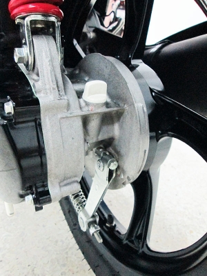 (โอนฟรี) ขาย New Fino Fi ตัว TOP ล้อแม็ค ปี 2015 ไมล์แท้ 2403 กม รถผู้หญิงใช้ เครื่องหัวฉีดประหยัดน้ำมัน  สภาพสวยเดิมๆ มีกุญแจ้รีโมท+กุญแจสำรอง สีดำ แดง ขาว จด 17 กันยายน 2558 ราคา 35900 บาท