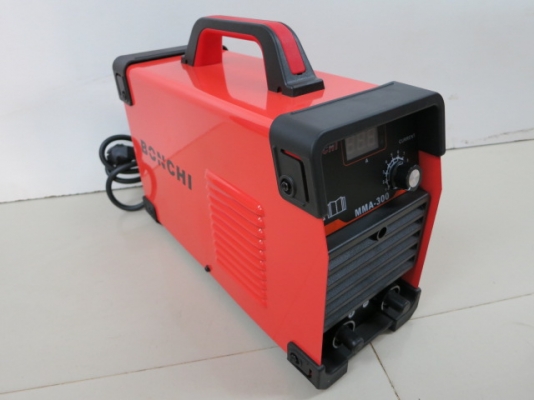 เครื่องเชื่อมอินเวอร์เตอร์ 300 A ยี่ห้อ Bonchi รุ่น MMA-300 ของใหม่ ตัวเบา ยกง่าย มีจอแอลซีดี