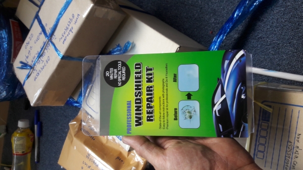 ชุดซ่อมกระจกกันร้าว โดนหินดีดใส่เป็นหลุม ชุดซ่อมกระจกกันร้าว โดนหินดีดใส่เป็นหลุม