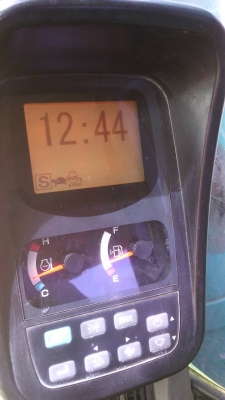 ขายรถแบคโฮ KOBELCO SK200-8 YN12 super เอกสารเล่มทะเบียน 12000 ชม.ราคา 1750000