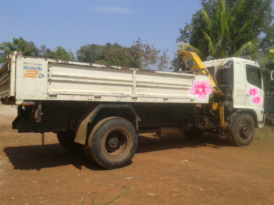 ขายรถบรรทุก 6 ล้อดัมพ์ติดเงียบ 3 ตัน HINO FG8J 220 แแรงม้า ดัมพ์สามมิตรยาว 5.20 เมตรไมล์ 90000 กม.ราคา 950000
