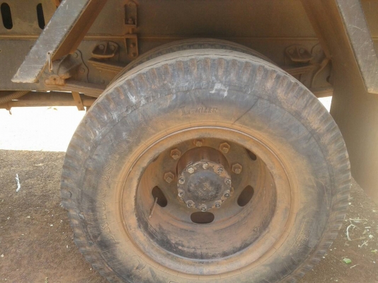 ขายรถบรรทุก 6 ล้อดัมพ์ติดเงียบ 3 ตัน HINO FG8J 220 แแรงม้า ดัมพ์สามมิตรยาว 5.20 เมตรไมล์ 90000 กม.ราคา 950000