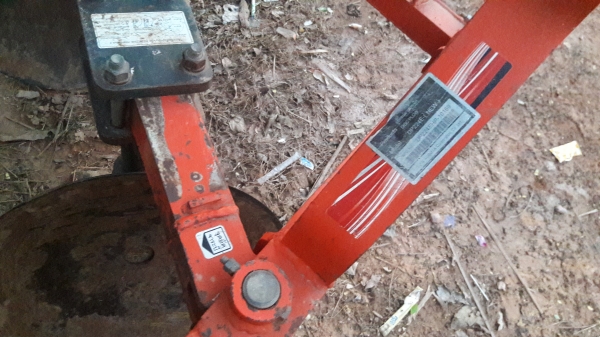 ขายผาน224fเฮฟวี่พลัสแปลงเป็นผานสามแล้วรุ่น36/36spมีสองพวงครับ