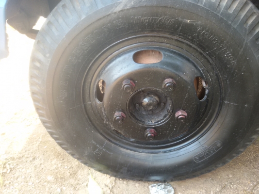 ขาย 6 ล้อ ISUZU 110 แรงม้า สวยๆ เครื่องแน่นๆ แห้ง แรง (ไม่มีไอ)(4BE1ฝาดำ)แซสซีสวยๆไม่ผุไม่ดาม ไม่โก่ง ช่วงล่างแน่นๆ รถวิ่งดี พร้อมโอนทั่วไทย พร้อมลุยงาน ขาย 6 ล้อ ISUZU 110 แรงม้า สวยๆ เครื่องแน่นๆ แห้ง แรง (ไม่มีไอ)(4BE1ฝาดำ)แซสซีสวยๆไม่ผุไม่ดาม ไม่โก่ง ช่วงล่างแน่นๆ รถวิ่งดี พร้อมโอนทั่วไทย พร้อมลุยงาน