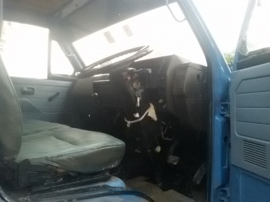 ขาย 6 ล้อ ISUZU 110 แรงม้า สวยๆ เครื่องแน่นๆ แห้ง แรง (ไม่มีไอ)(4BE1ฝาดำ)แซสซีสวยๆไม่ผุไม่ดาม ไม่โก่ง ช่วงล่างแน่นๆ รถวิ่งดี พร้อมโอนทั่วไทย พร้อมลุยงาน ขาย 6 ล้อ ISUZU 110 แรงม้า สวยๆ เครื่องแน่นๆ แห้ง แรง (ไม่มีไอ)(4BE1ฝาดำ)แซสซีสวยๆไม่ผุไม่ดาม ไม่โก่ง ช่วงล่างแน่นๆ รถวิ่งดี พร้อมโอนทั่วไทย พร้อมลุยงาน