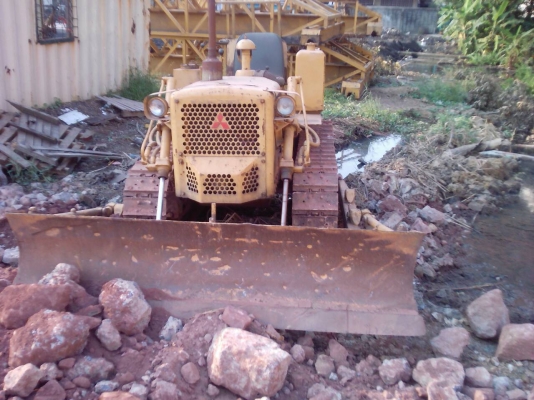 ขายรถแทรกเตอร์ขนาดD2ใช้งานได้เหมา3คันถูกๆไปเลย