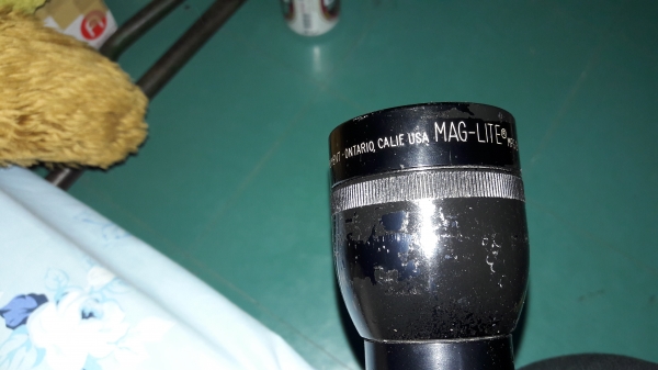 ขายไฟฉายMAG-LITE Made in USA. ขนาด4ท่อน ขายไฟฉายMAG-LITE Made in USA. ขนาด4ท่อน