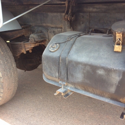 ISUZUหน้ายาวดั๊ม เครื่อง 175 แรง ช่วงล่างจัมโบ้ ครัทซีสวย  แอร์พร้อม ราคา 300,000 บาท ศุภากร 081-1903107, 081-4252943