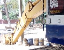 KOMATSU PC 120-5 คอนโทรลสั้น บอดี้สวยเต็ม เครื่องเดิมปั๊มเดิมแห้งดีแรงดีทำงานเร็ว ภายในห้องเก๋งคอนโทรลสั้นใช้งานง่าย สะอาดสวย ภายนอกบูมอาร์มสวยไม่ปะไม่ดาม ช่วงล่างเอวแน่นดี โรลเลอร์โซ่ใบแทรกประมาณ 60\% พร้อมใช้งาน เอกสารสัญญาซื้อขาย ราคาต่อรองได้ครับ KOMATSU PC 120-5 คอนโทรลสั้น บอดี้สวยเต็ม เครื่องเดิมปั๊มเดิมแห้งดีแรงดีทำงานเร็ว ภายในห้องเก๋งคอนโทรลสั้นใช้งานง่าย สะอาดสวย ภายนอกบูมอาร์มสวยไม่ปะไม่ดาม ช่วงล่างเอวแน่นดี โรลเลอร์โซ่ใบแทรกประมาณ 60\% พร้อมใช้งาน เอกสารสัญญาซื้อขาย ราคาต่อรองได้ครับ