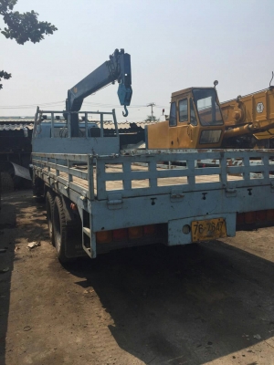 ขายรถ 10 ล้อ 1 เพลา / อีซูซุ ร๊อคกี้ 175 แรง เครน 5 ตัน 5 ปอก  ทานาโด ท้อง V  /  ปี 32 พ.พาวเวอร์  ยางใหม่ 10 เส้น สนใจติดต่อได้ที่ 081-9420141  ,  081-5715326