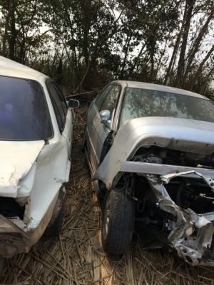 ซากไดเเมนชั่น ปี04 สีเทา โอนลอย หรือเเยกขายอะไหลทั้งคันถอดได้ทุกอย่างมีหลายรุ่นทั้งเก๋งเเละกระบะ