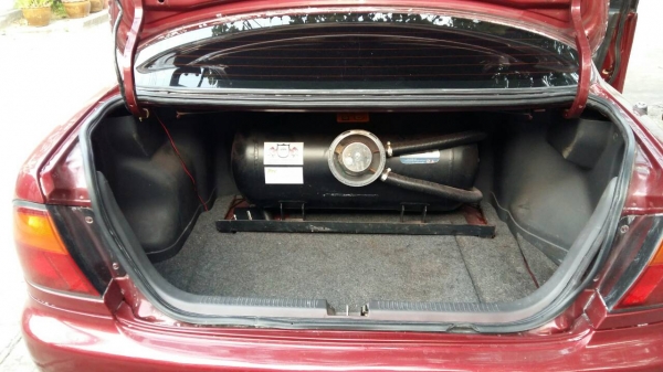 มาสด้า323 ติดแก๊ส 50000